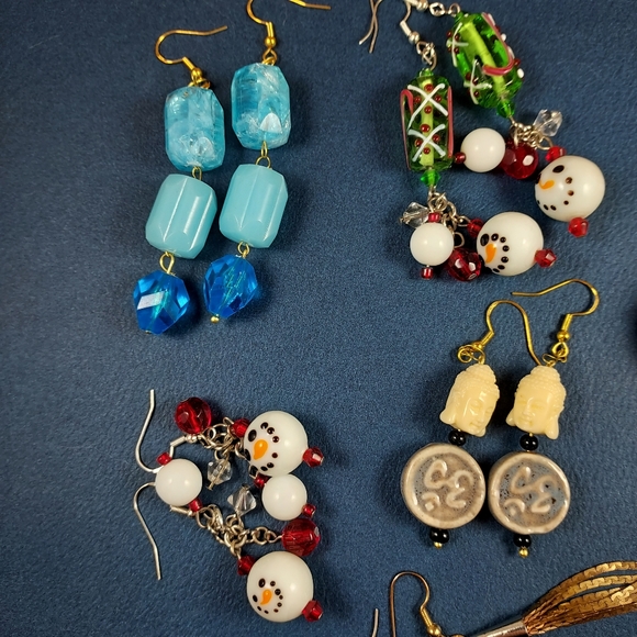 Assorted Jewelry Lot - Picture 3 of 16